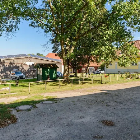 Rueckzugsort Mit Terrasse, Casa de Férias